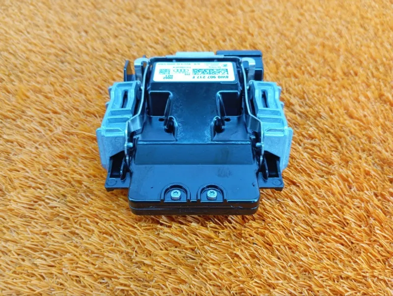 Камера переднего вида