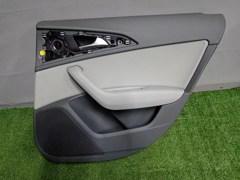 Обшивка двери Audi A6 2011 4G0867306 C7, задняя правая