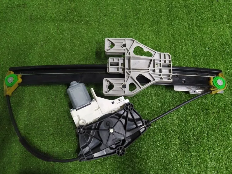 Стеклоподъемник Audi A4 2011 8K0839461A 8K2, задний левый