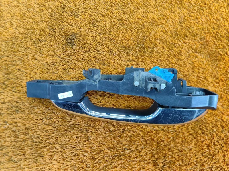 Ручка двери внешняя