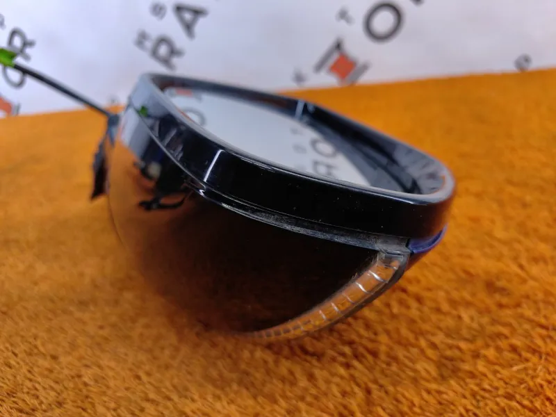 Зеркало боковое