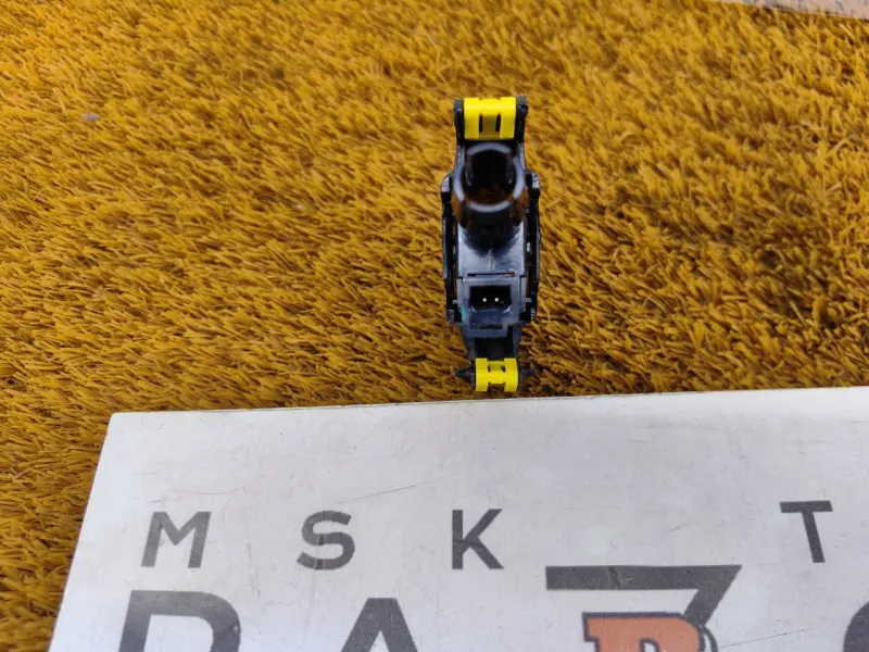 Датчик температуры воздуха в салоне