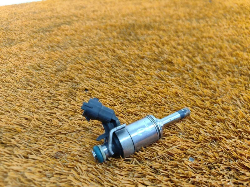 Форсунка топливная