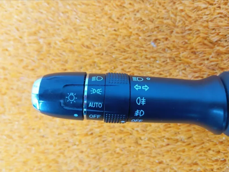 Подрулевой переключатель