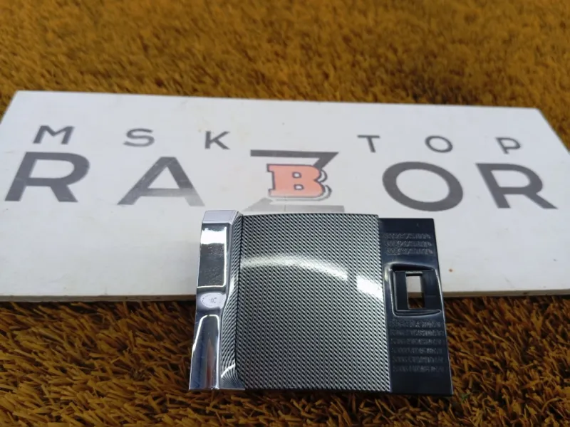 Накладка на торпедо