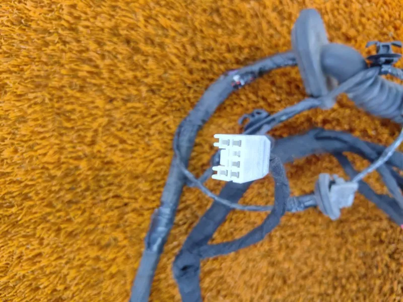 Проводка крышки багажника