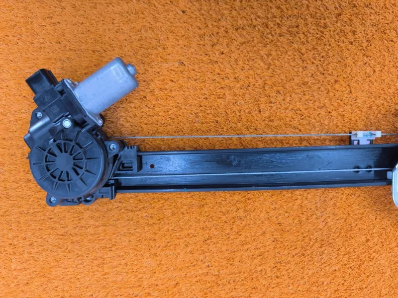 Стеклоподъемник