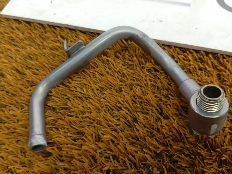 Трубка масляная