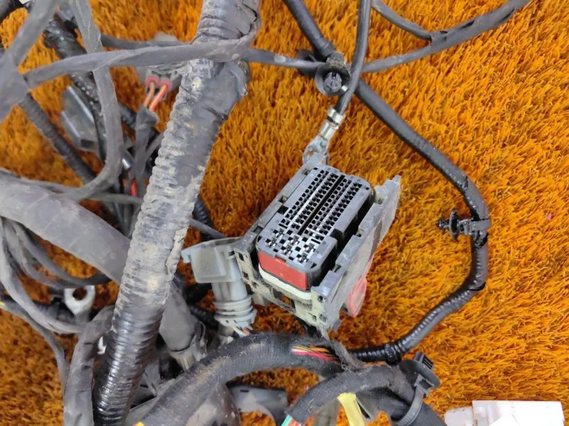 Проводка подкапотная