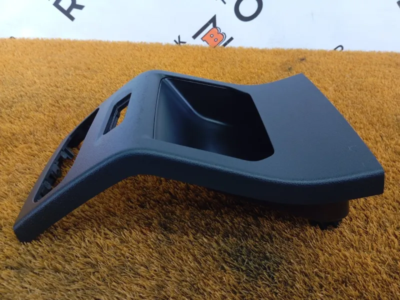 Накладка центральной консоли