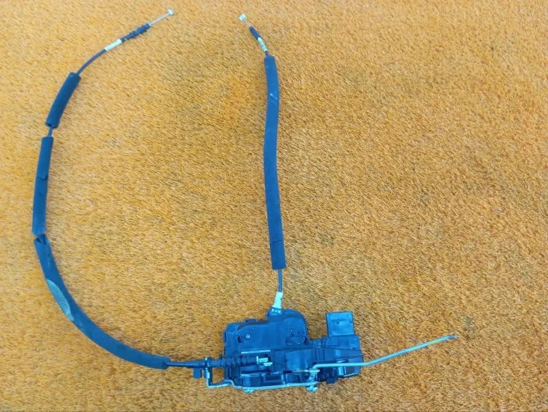 Замок двери