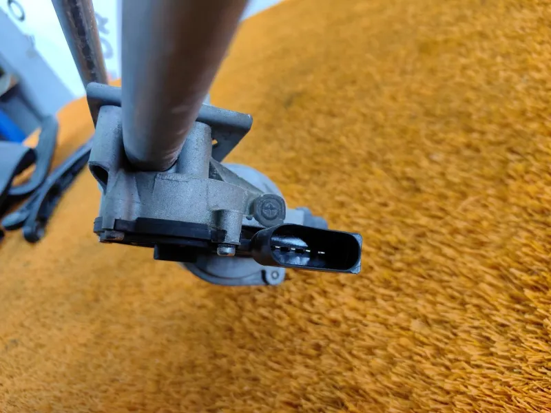 Трапеция дворников