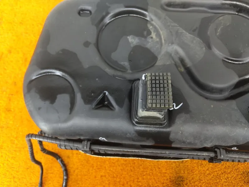 Бак топливный