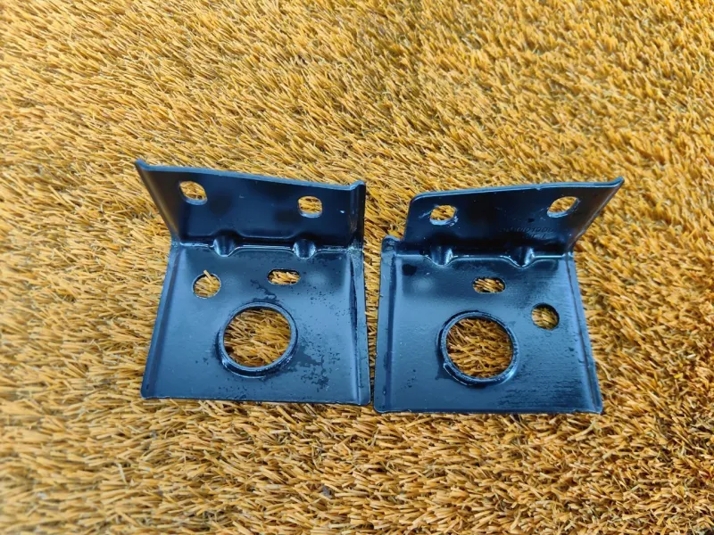 Крепление радиатора