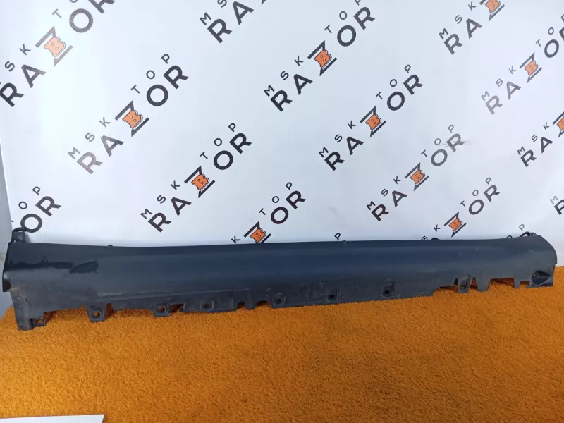 Кронштейн порога