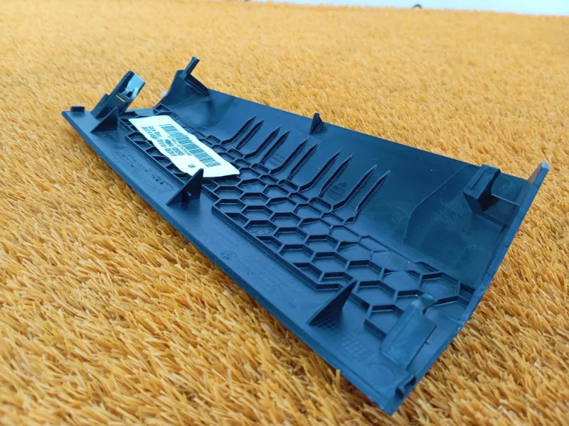 Накладка на торпедо