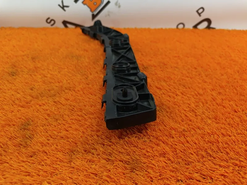 Кронштейн бампера