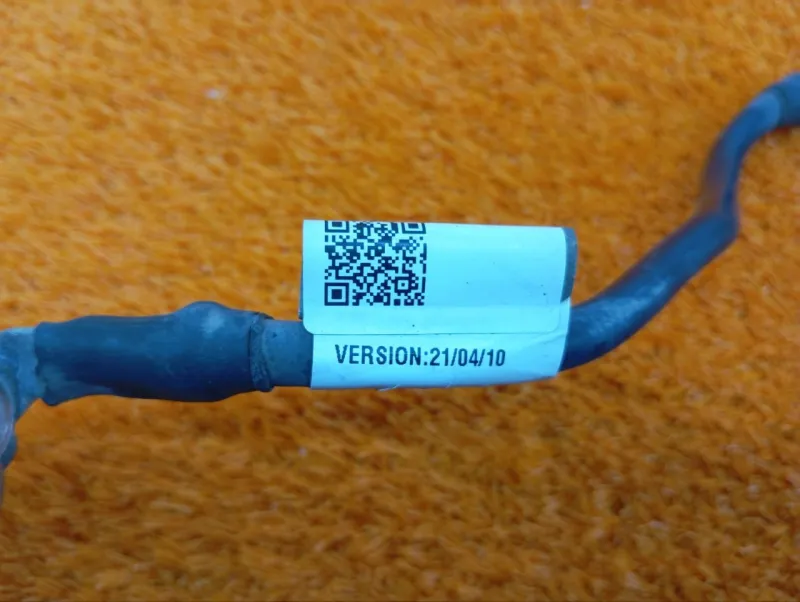 Клемма аккумулятора