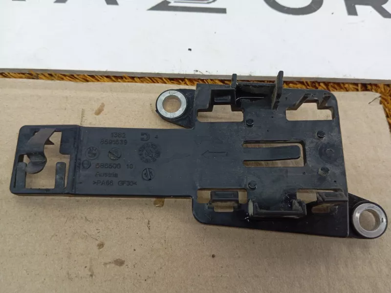 Кронштейн BMW X3 2018 13628591639 G01 B47