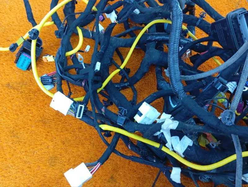 Проводка салона