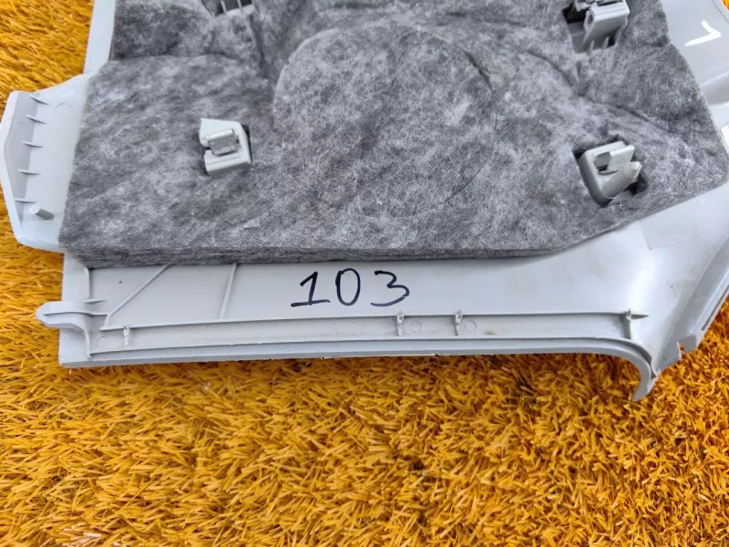 Обшивка стойки