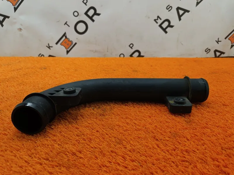 Патрубок интеркулера