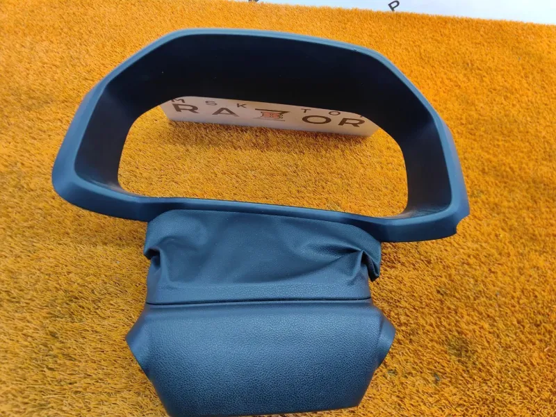 Накладка на панель приборов