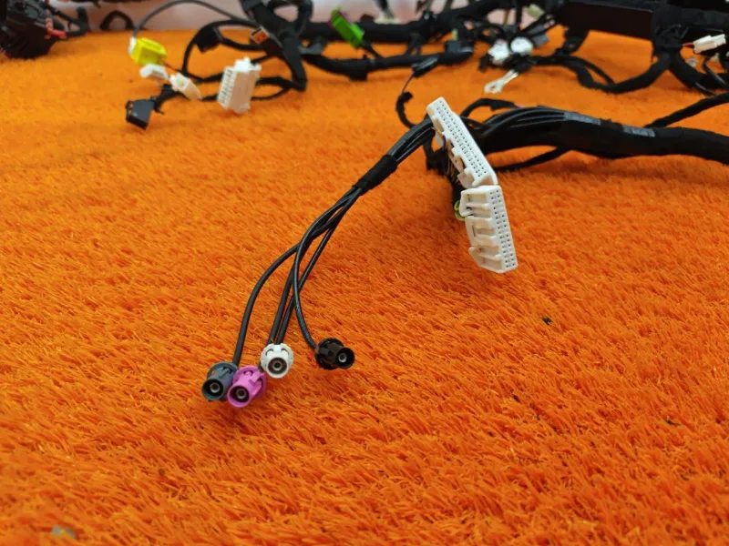 Проводка салона