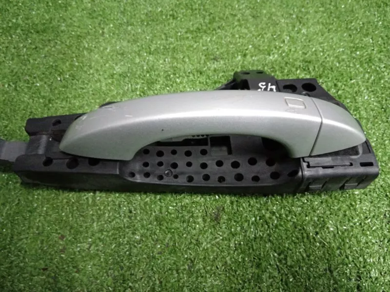 Ручка двери наружняя