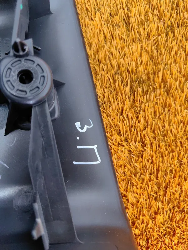 Обшивка стойки