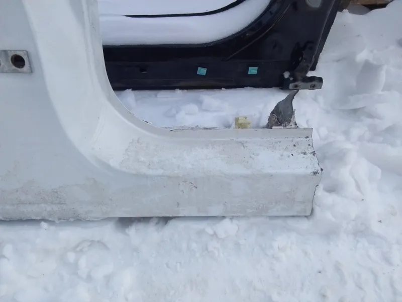 Порог с центральной стойкой