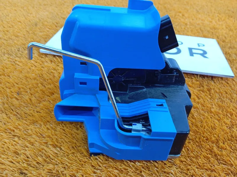 Замок двери