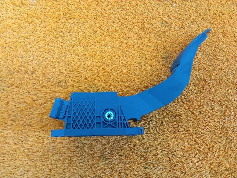 Педаль газа Changan CS55 Plus 2024 1108100MK02BE01 JL473ZQ7