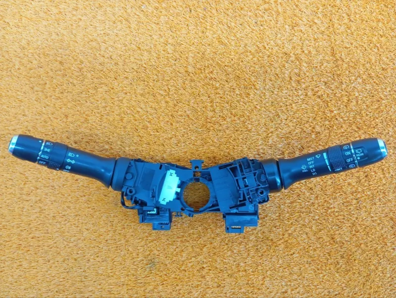 Подрулевой переключатель