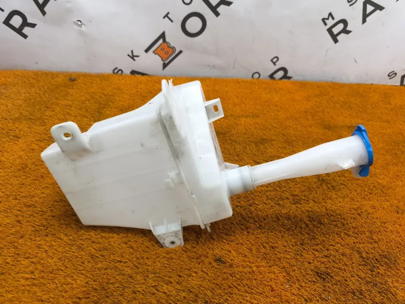 Бачок омывателя