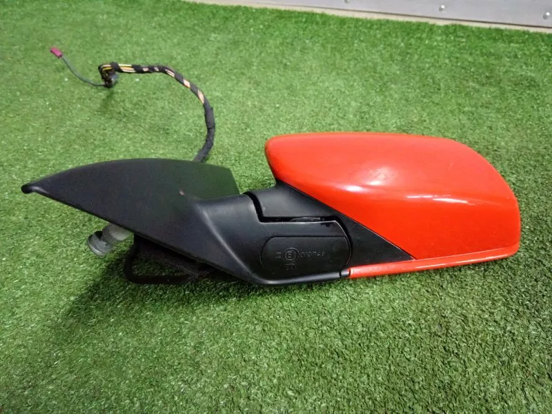 Зеркало боковое