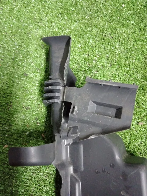 Крышка замка двери