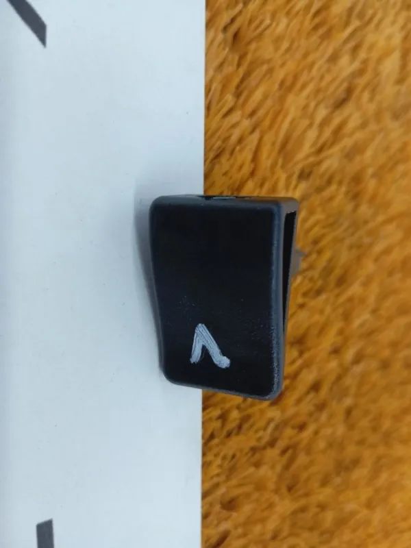 Форсунка стеклоомывателя