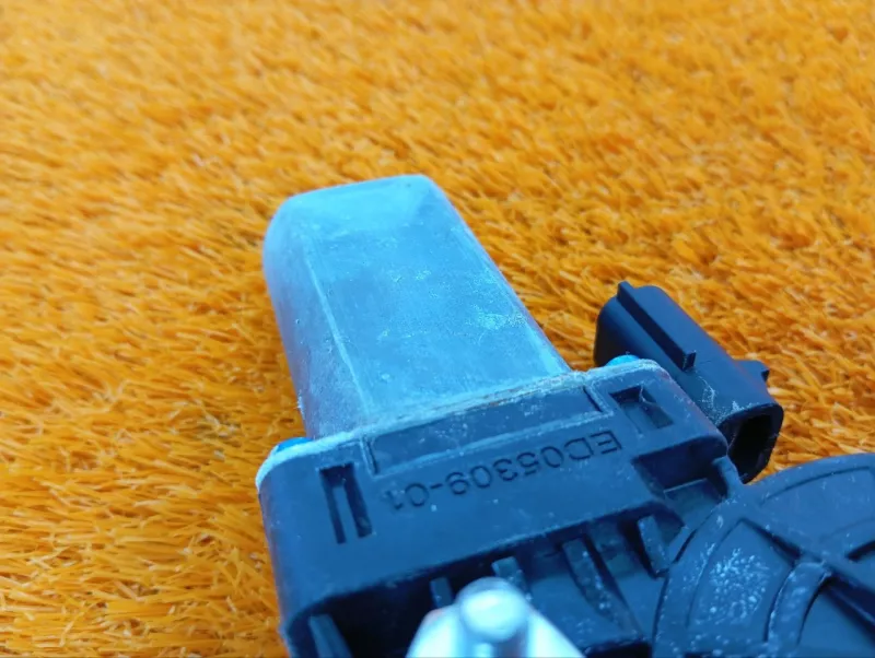 Стеклоподъемник