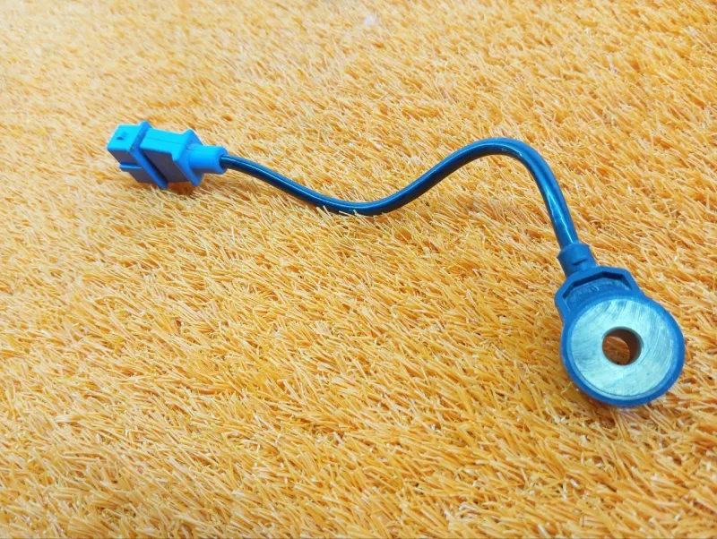 Датчик детонации