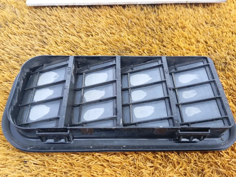 Решетка вентиляционная