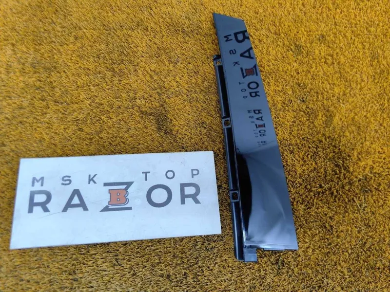 Молдинг двери