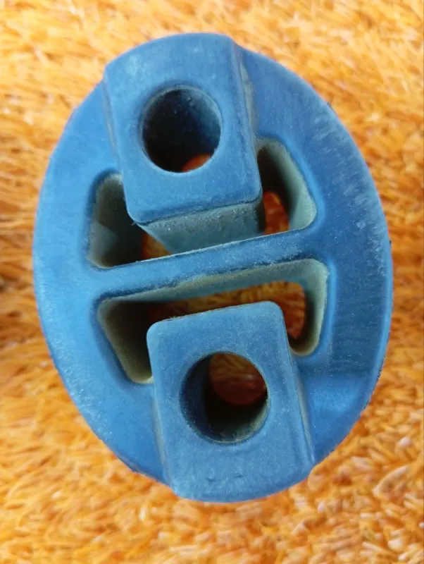 Крепление глушителя