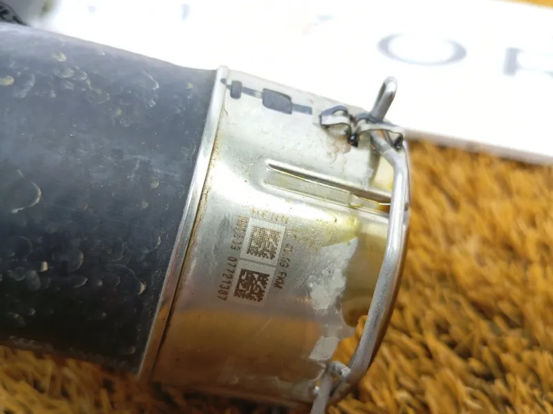 Патрубок интеркулера