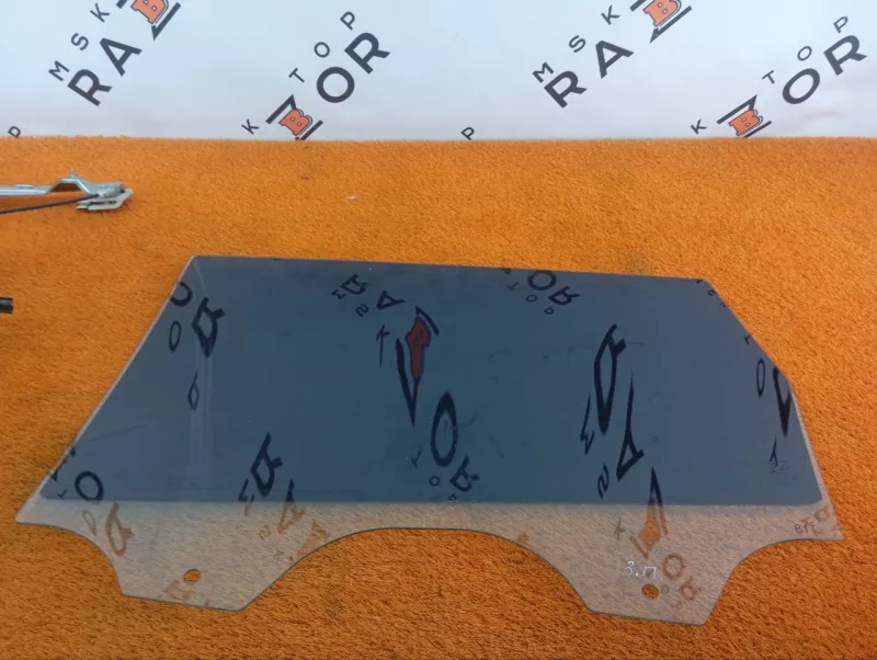 Стекло двери