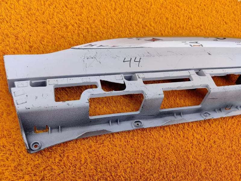 Молдинг двери