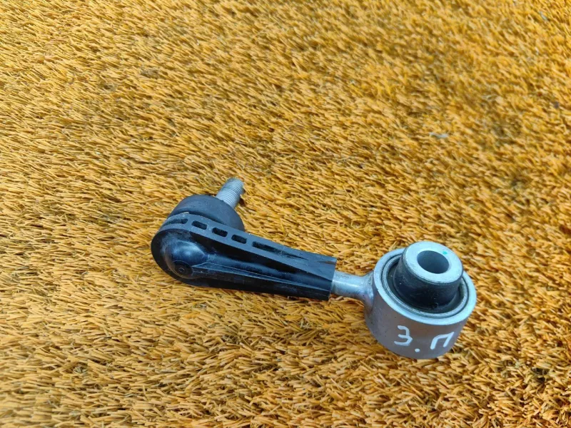 Стойка стабилизатора