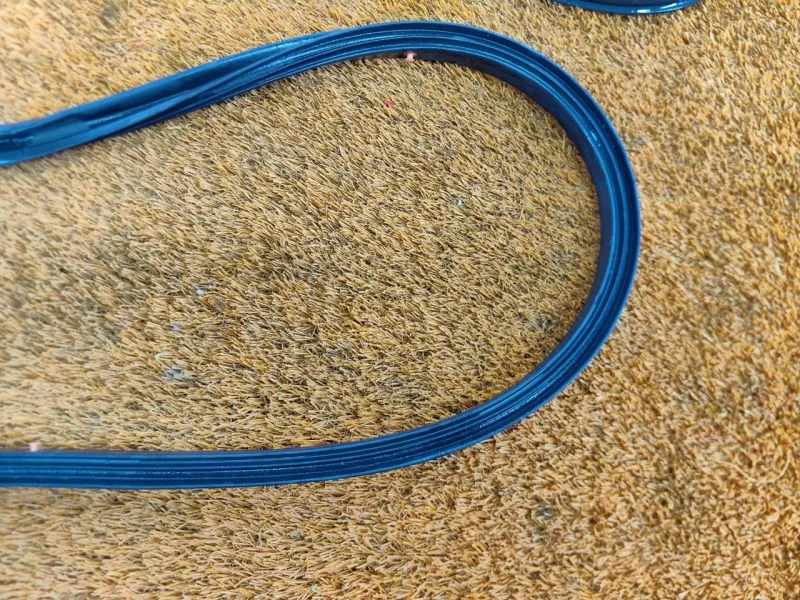 Уплотнитель двери