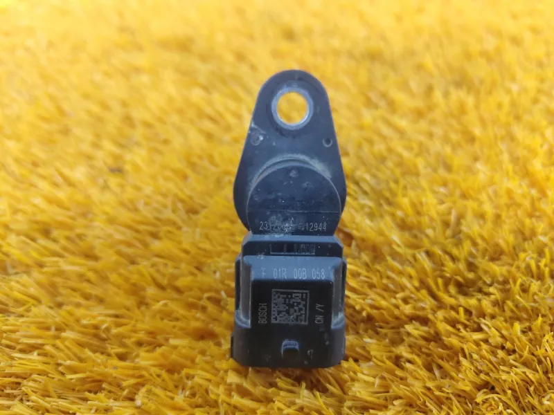 Датчик положения распредвала