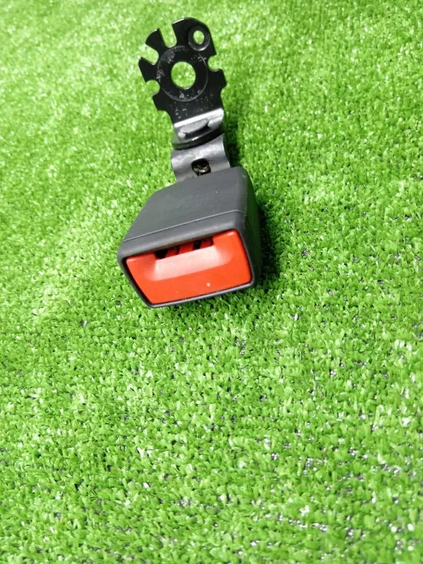 Замок ремня безопасности